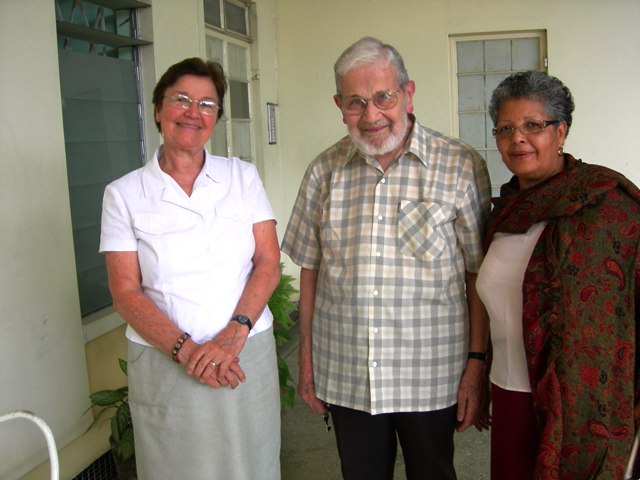 Père Besse, Yolande et Gisèle